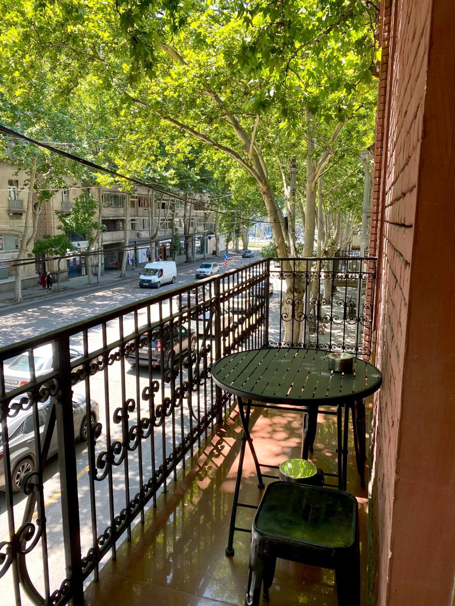 Queen Hostel Tbiliszi Kültér fotó